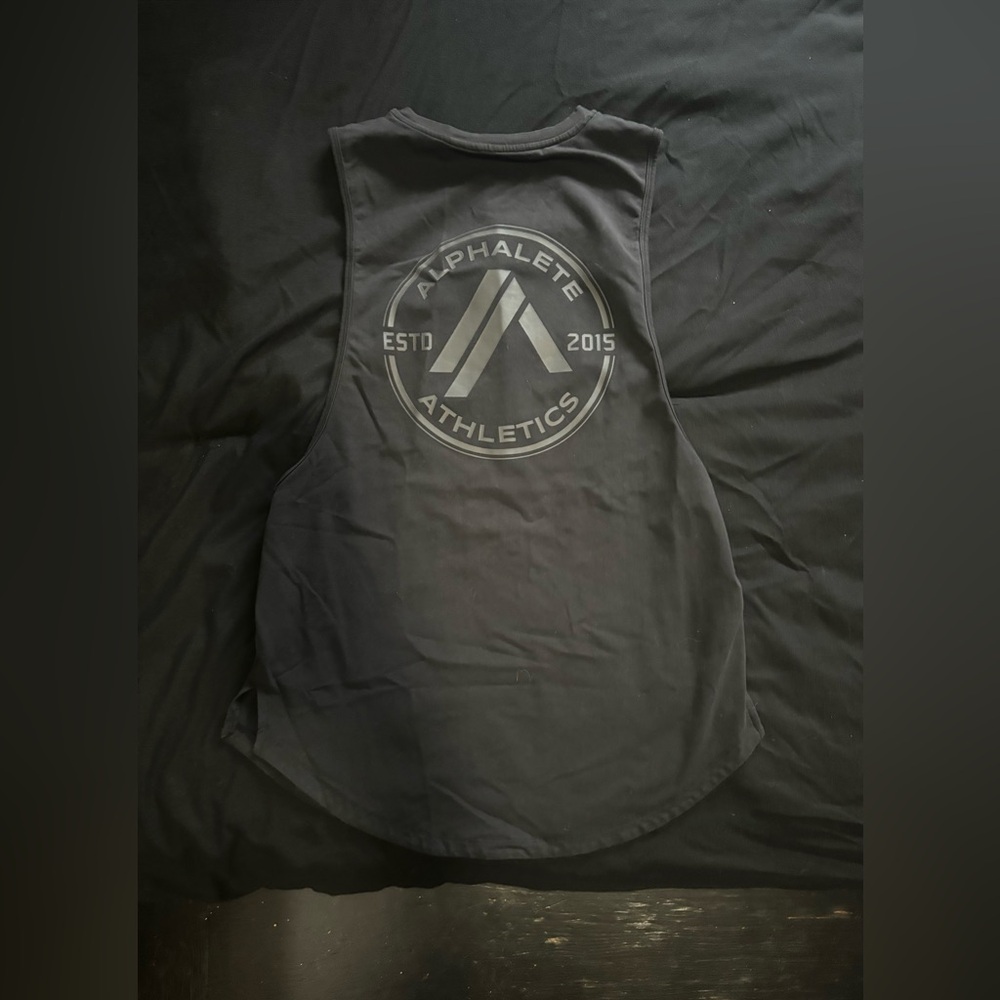 Alphalete muscle tank